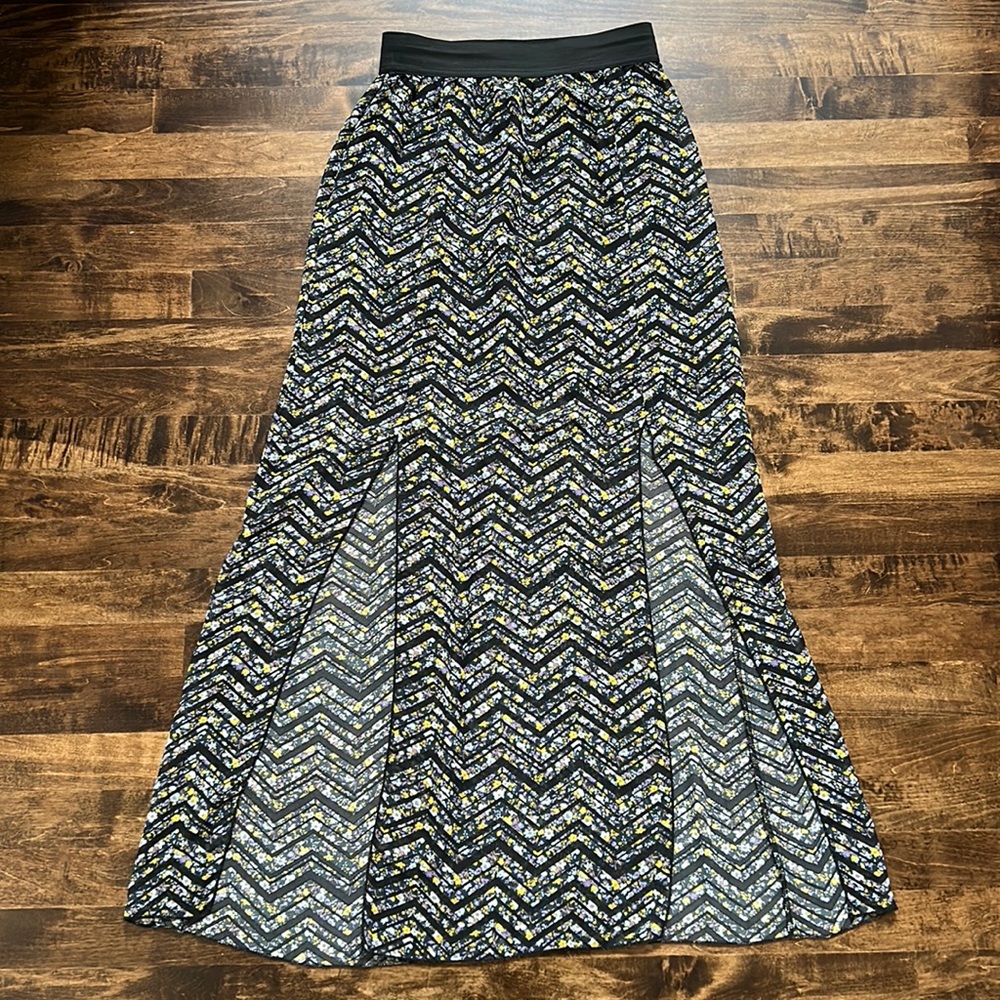 Women’s Socialite maxi skirt with side slits size Small